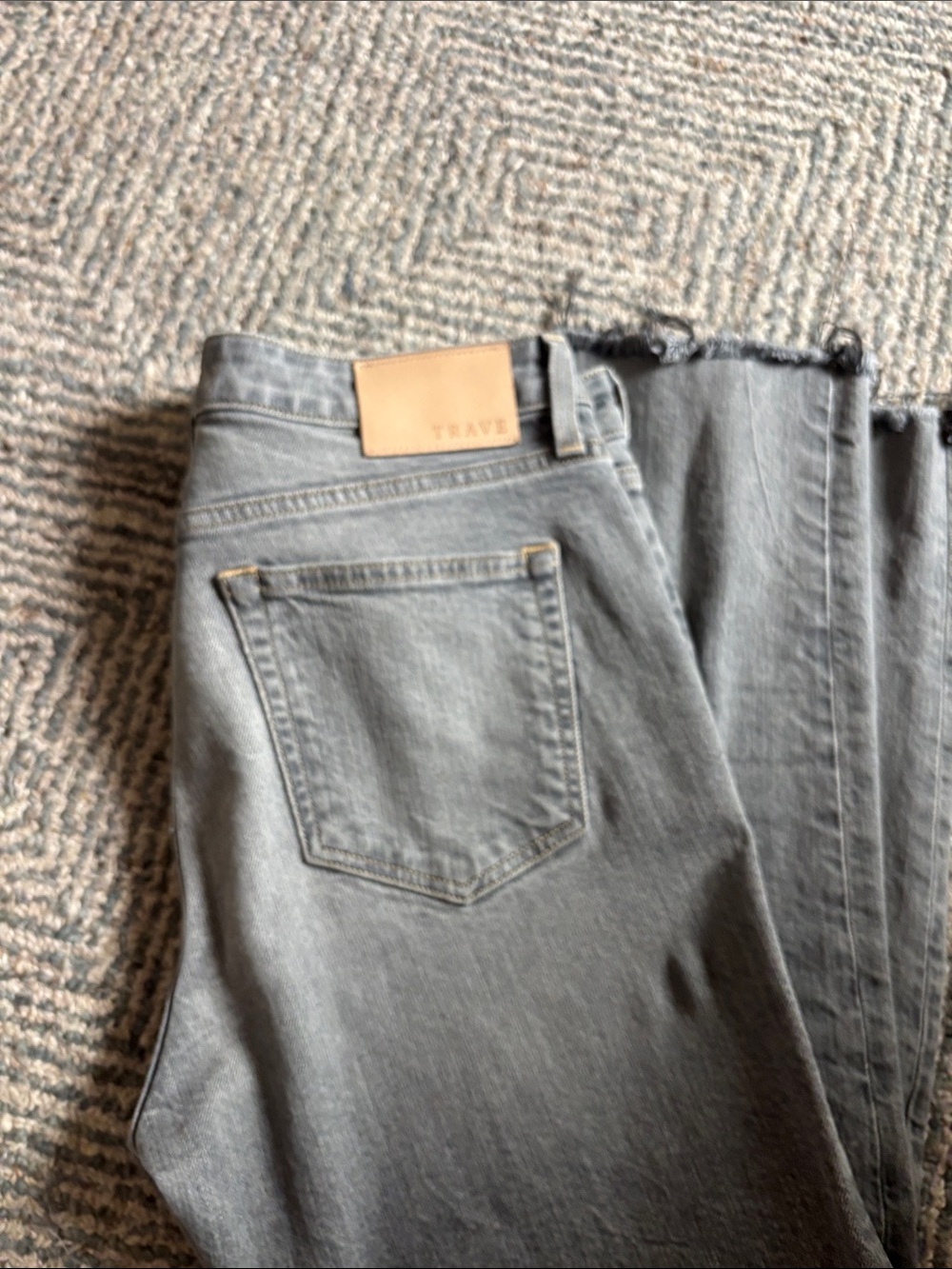 TRAVE gray  Straight Leg Jeans